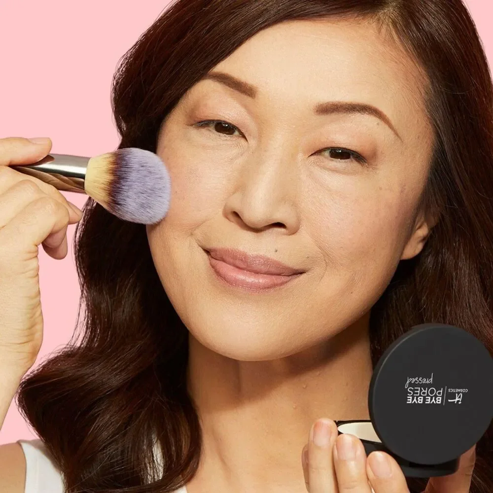 IT Cosmetics Translucent Bye Bye Pores Pressed Finishing Powder